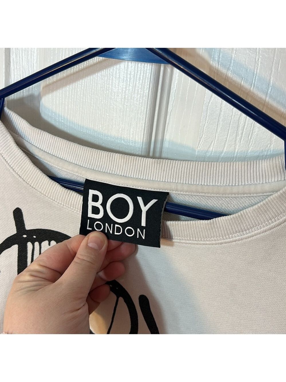 White BOY London Sweatshirt size M drip logo graffiti - Picture 3 of 11